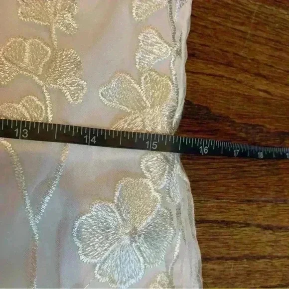 Lulus Glamour Garden White 3D Floral Embroidered Midi Dress Size XL - Picture 3 of 8